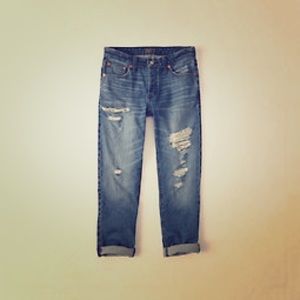 Abercrombie & Fitch Low-Rise Slim Boyfriend Jeans